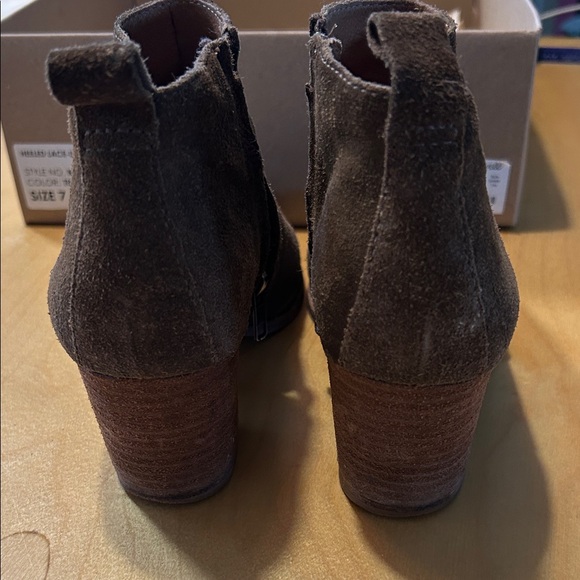 Madewell Brown Suede Ankle Boots - Picture 5 of 6